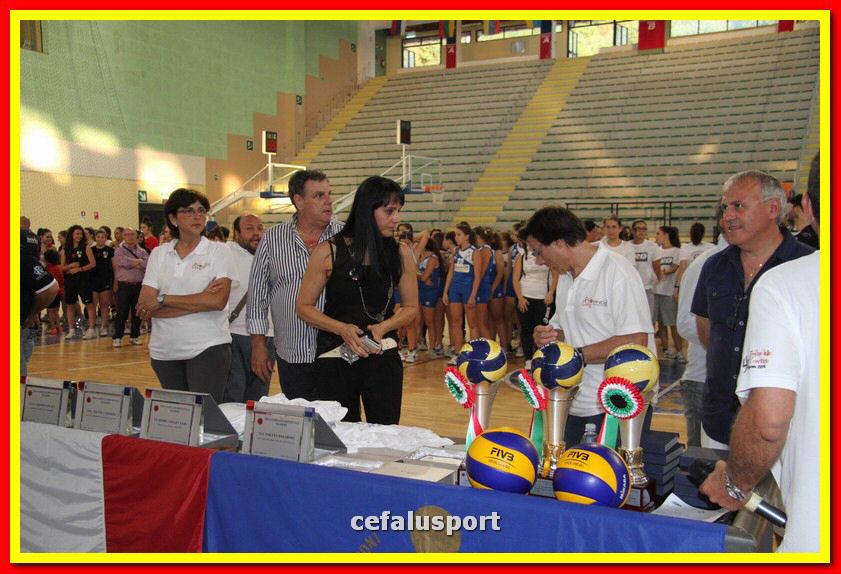 150614 volley 472_tn.jpg